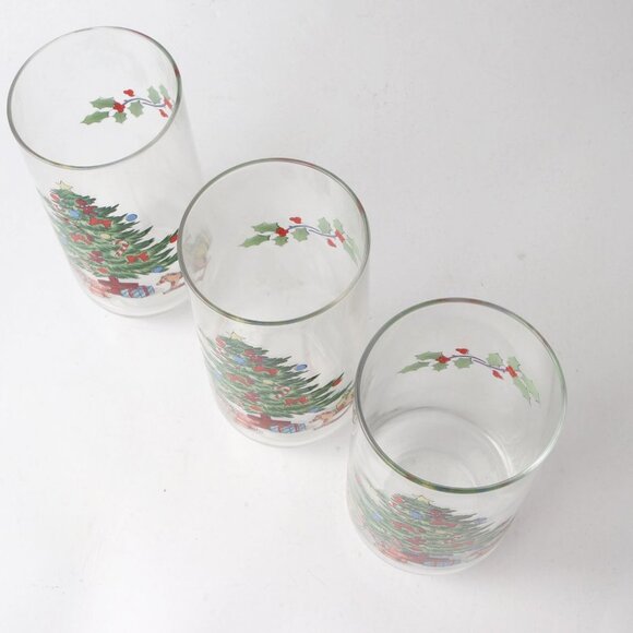 Vintage Luminarc Christmas Tree Glass Cups Round Bottom Slender Holidays Holly - Picture 4 of 8